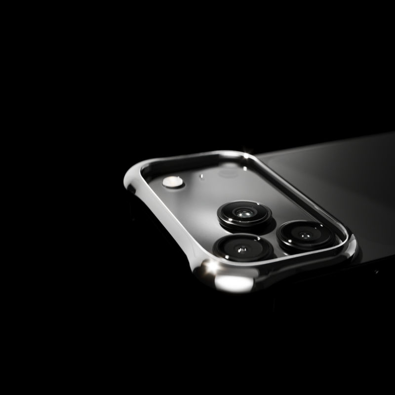 Arc Pulse Aluminum Polished Silver for iPhone 17 Pro (Silver)