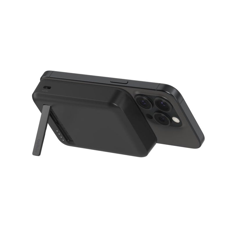 Belkin Boost Charge Pro 10k Magnetic Power Bank with Qi2