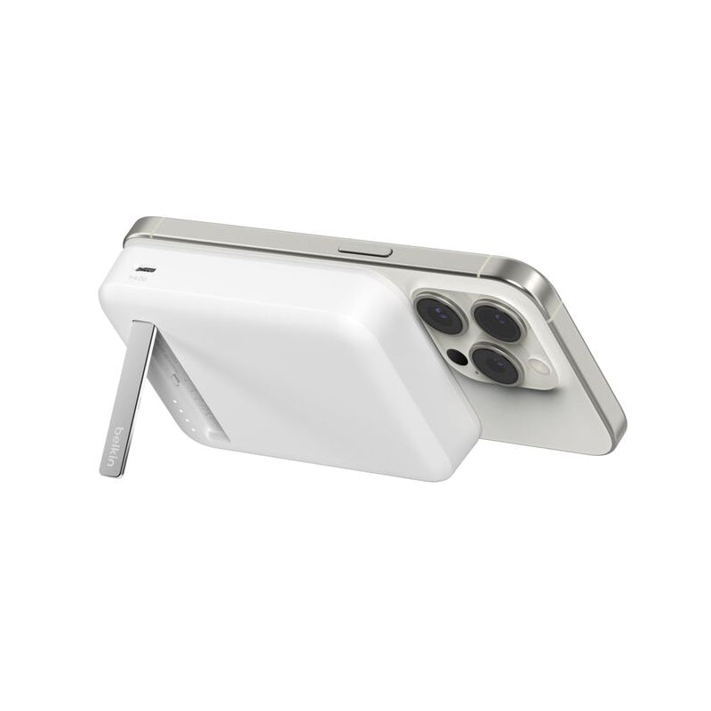 Belkin Boost Charge Pro 10k Magnetic Power Bank with Qi2