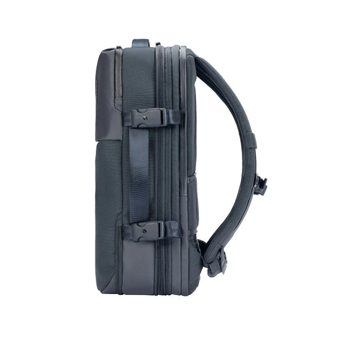 Incase A.R.C. Travel Pack (Navy) - XtraSure | Apple Authorized Reseller in Myanmar