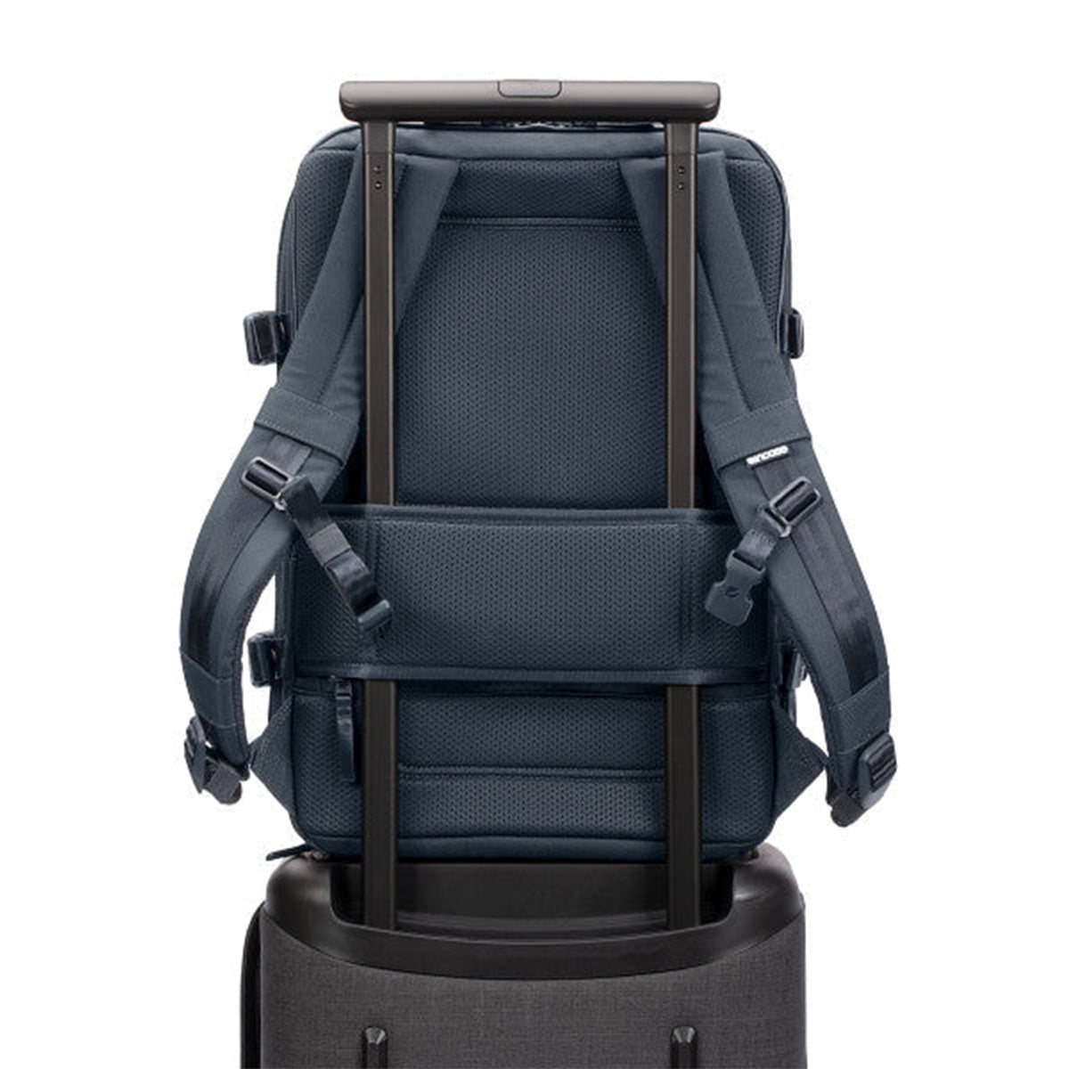 Incase A.R.C. Travel Pack (Navy) - XtraSure | Apple Authorized Reseller in Myanmar