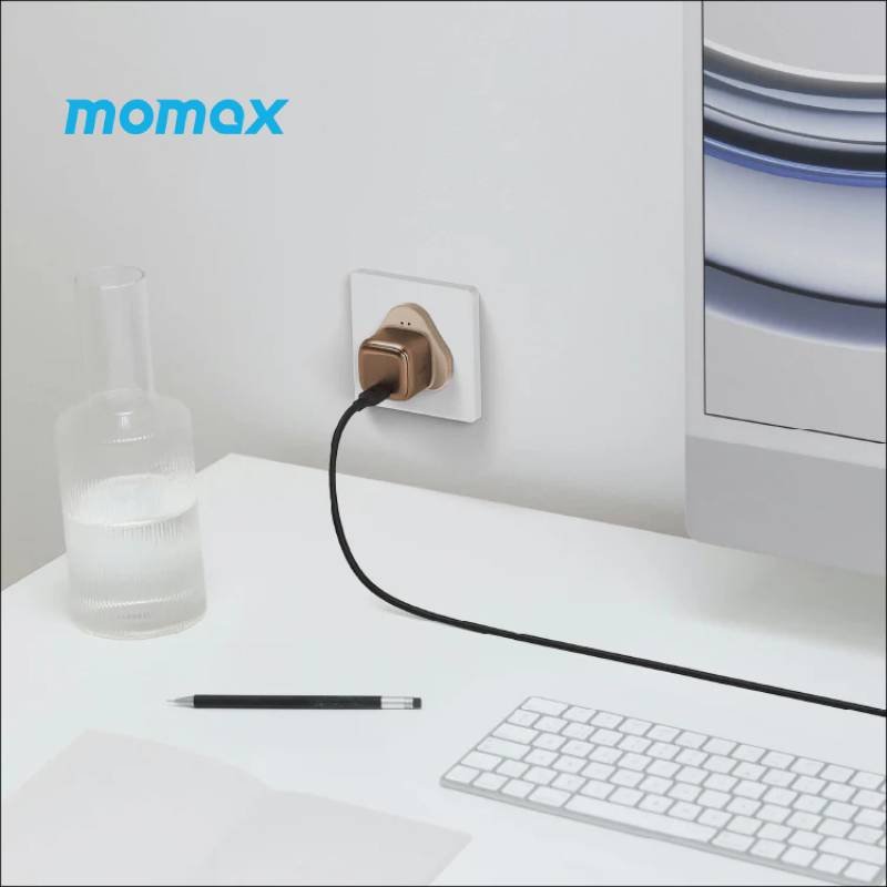 Momax PD20W Wall Charger (UM68UKL2)