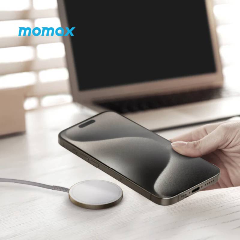 Momax Q2.Mag Portable 15W Qi2 Wireless Magnetic Charger (UD32L) - XtraSure | Apple Authorized Reseller in Myanmar