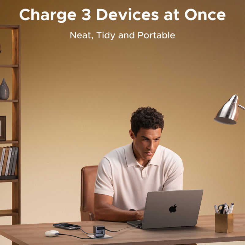 Ugreen 45W GaN Fast Charger with Retractable Cable (X614)