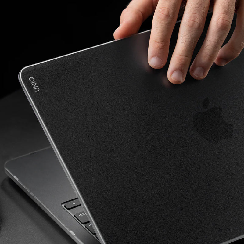 Uniq Claro MacBook Hardshell for MacBook M3 & M2 Air 13"/ M2 Pro 12.9"