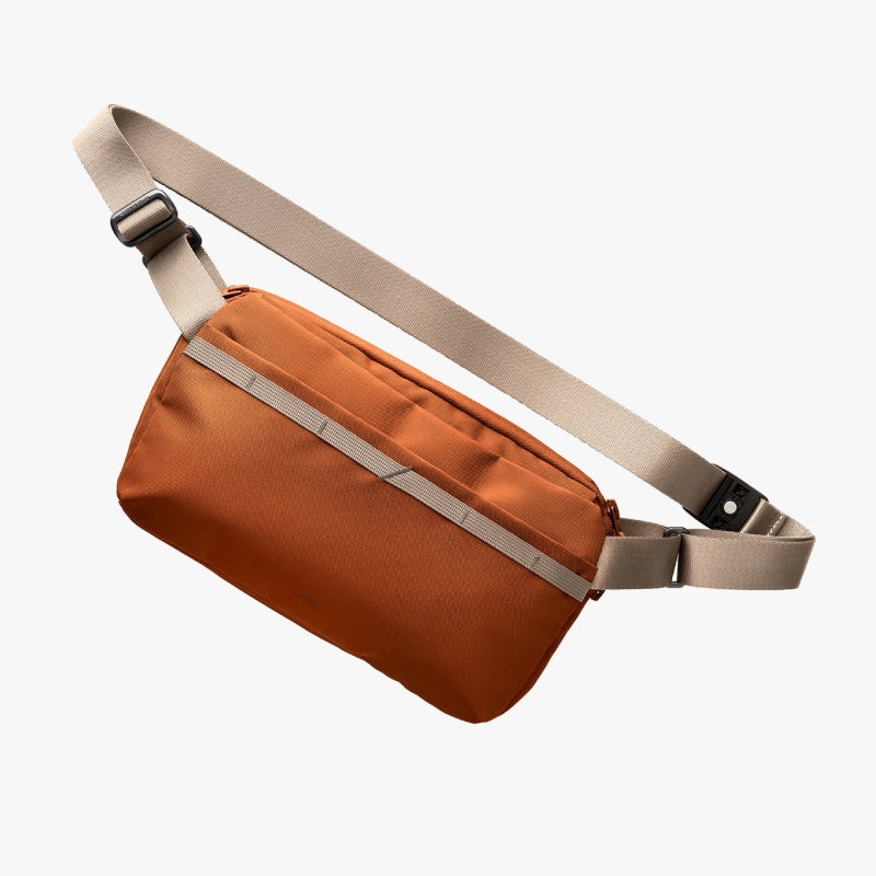 Uniq Denver Crossbody Bag (5L)