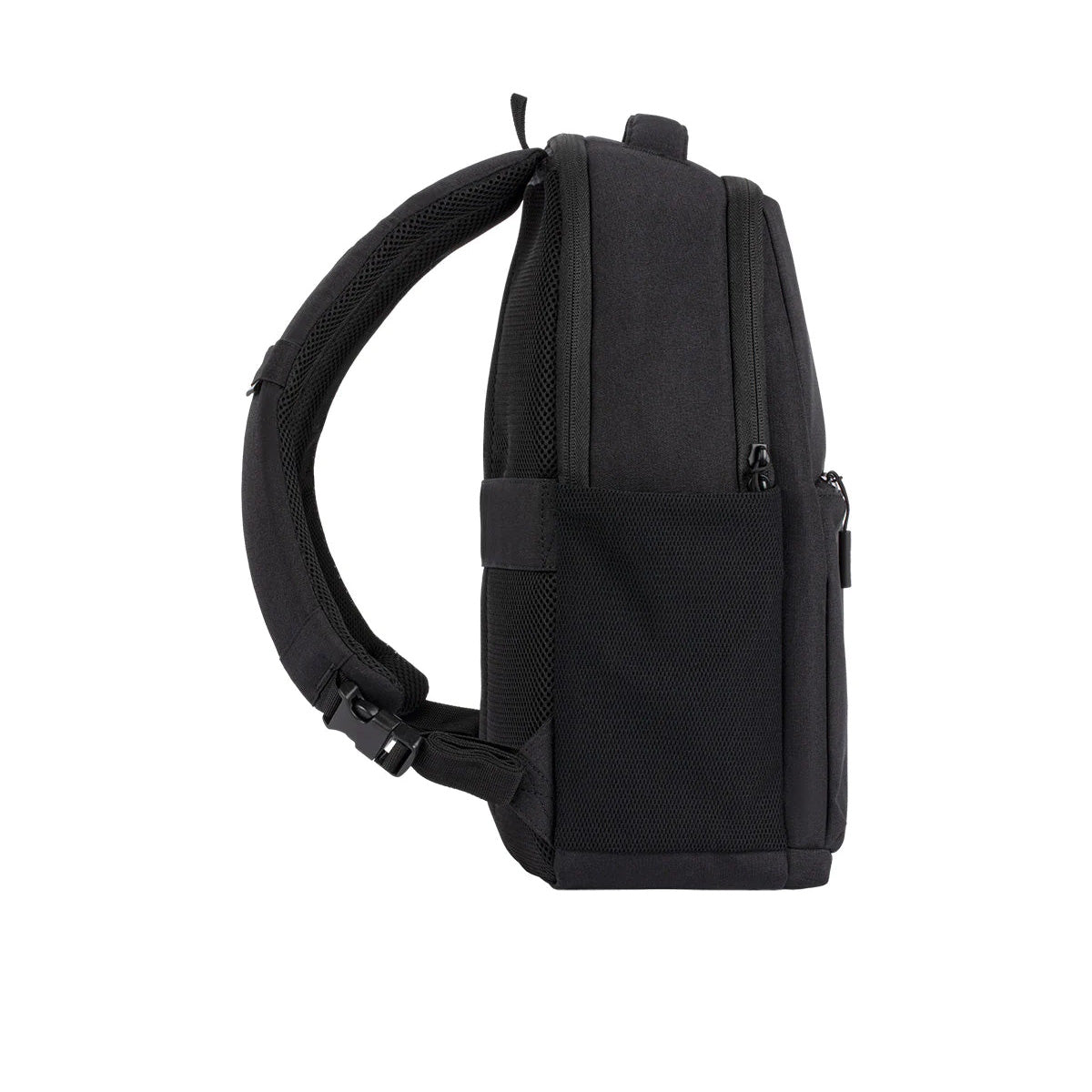 Incase Facet 20L Backpack (Black)