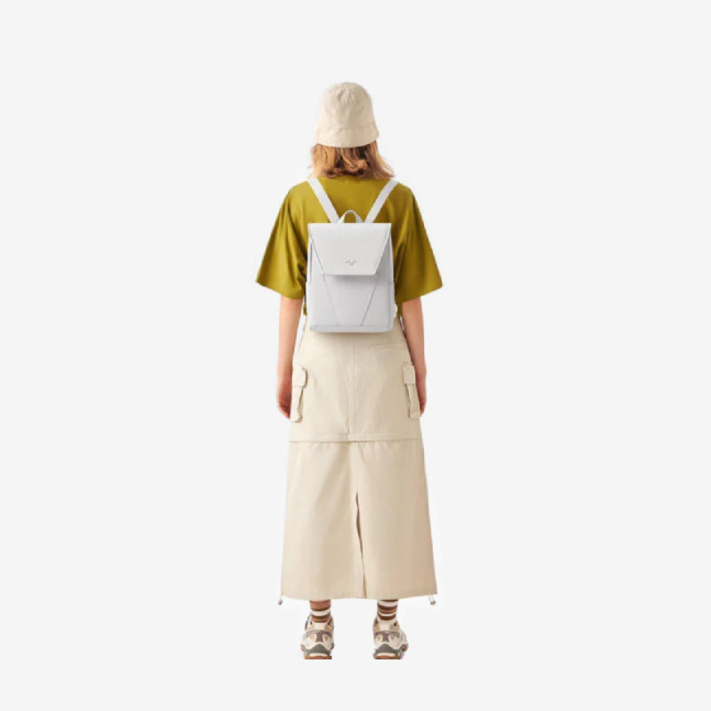 MAH Young Backpack (Up to 10")