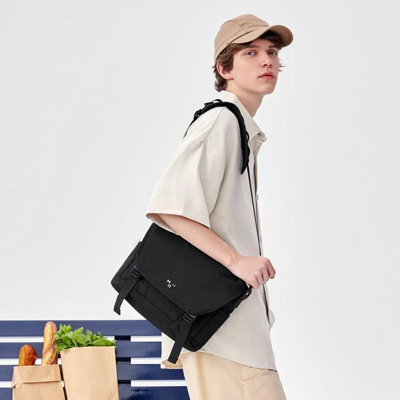 MAH Young Tour Cross