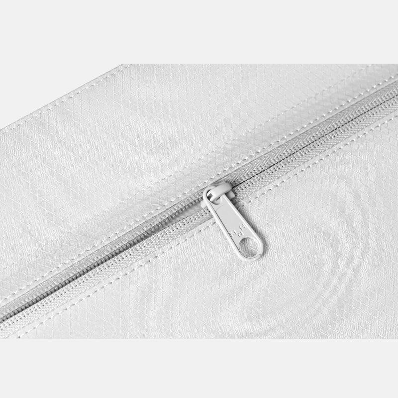 MaH Airy Tote (Up to 16")