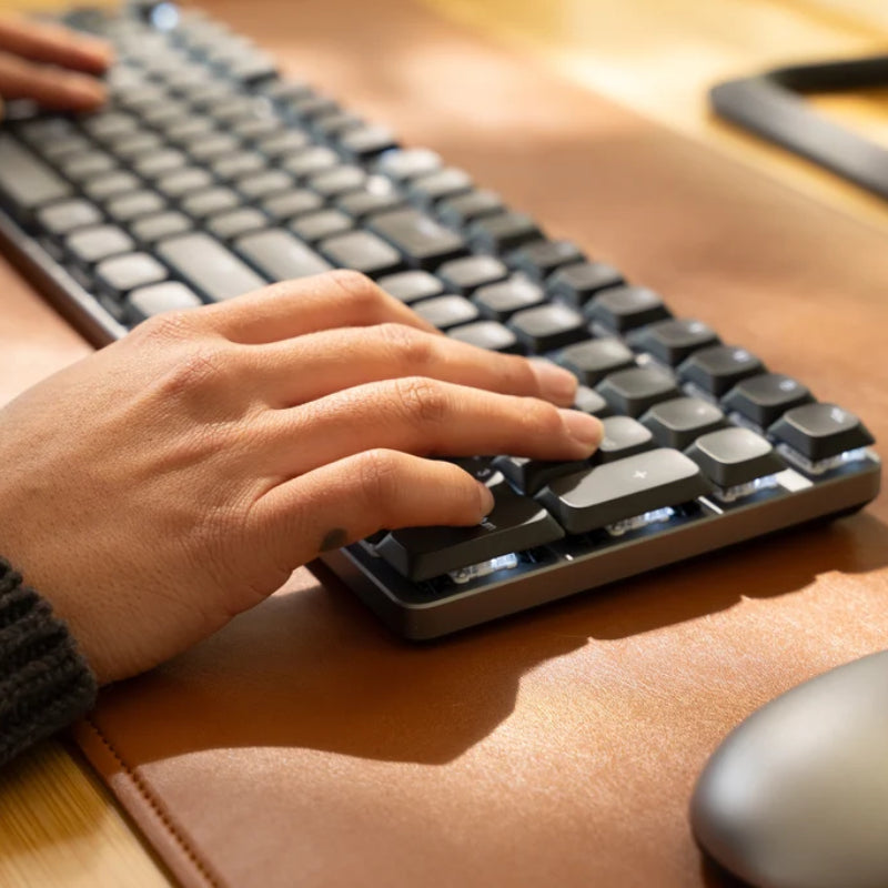 Satechi SM3 Slim Mechanical Backlit Bluetooth Keyboard (US English)