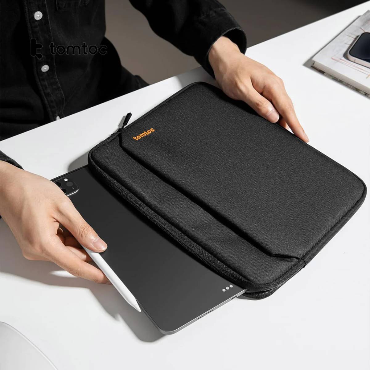 Tomtoc Light-A18 Laptop Sleeve 14"