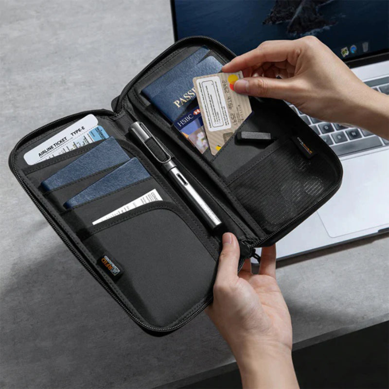 Tomtoc Navigator-T03 Passport Holder (4 Passports)