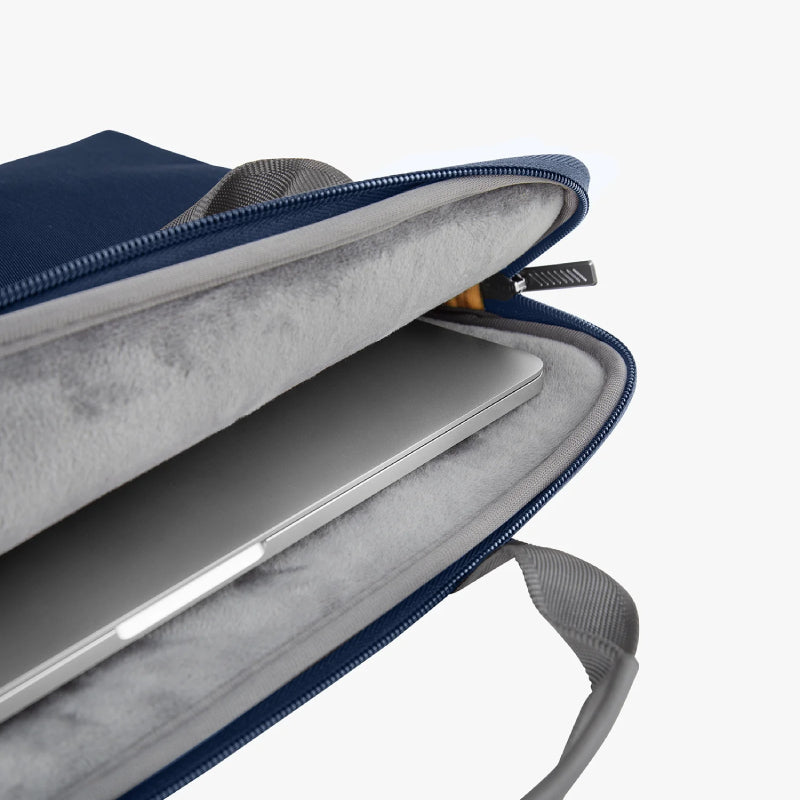 Uniq Stockholm Laptop Bag 16"